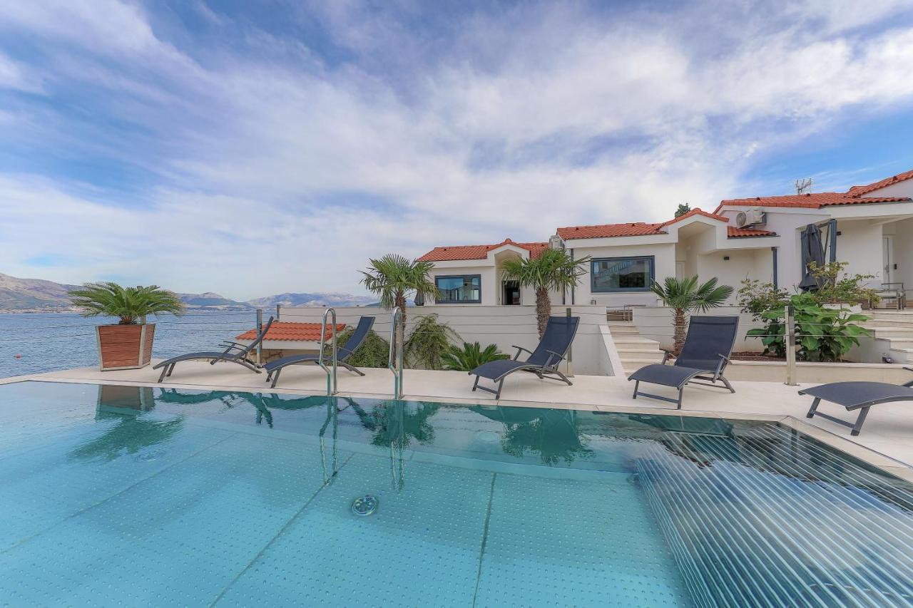 Villa Sun And Sea Trogir Exterior photo